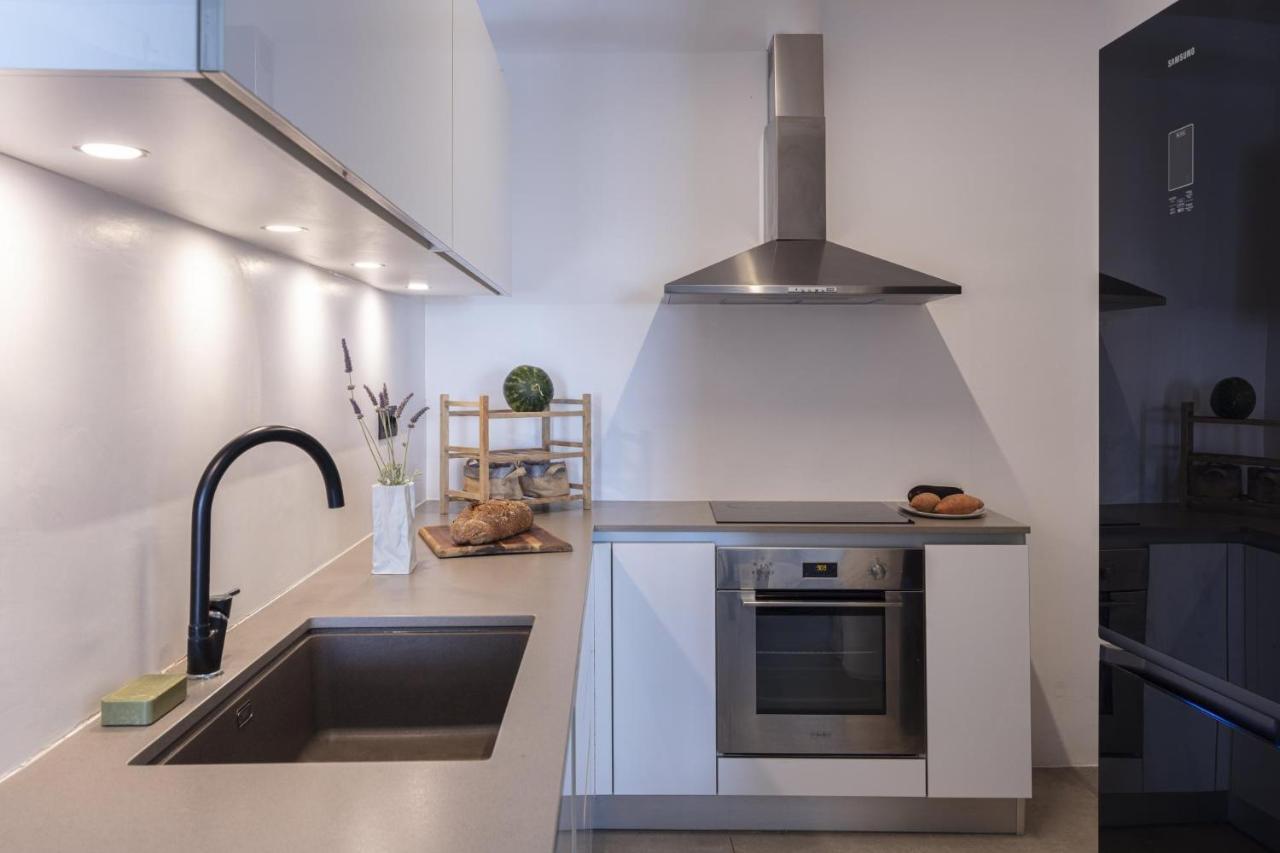 Villa Agapi, 2 Min Walk To The Beach & Heated Pool, By Red Windmill Villas Kalafatis Eksteriør bilde